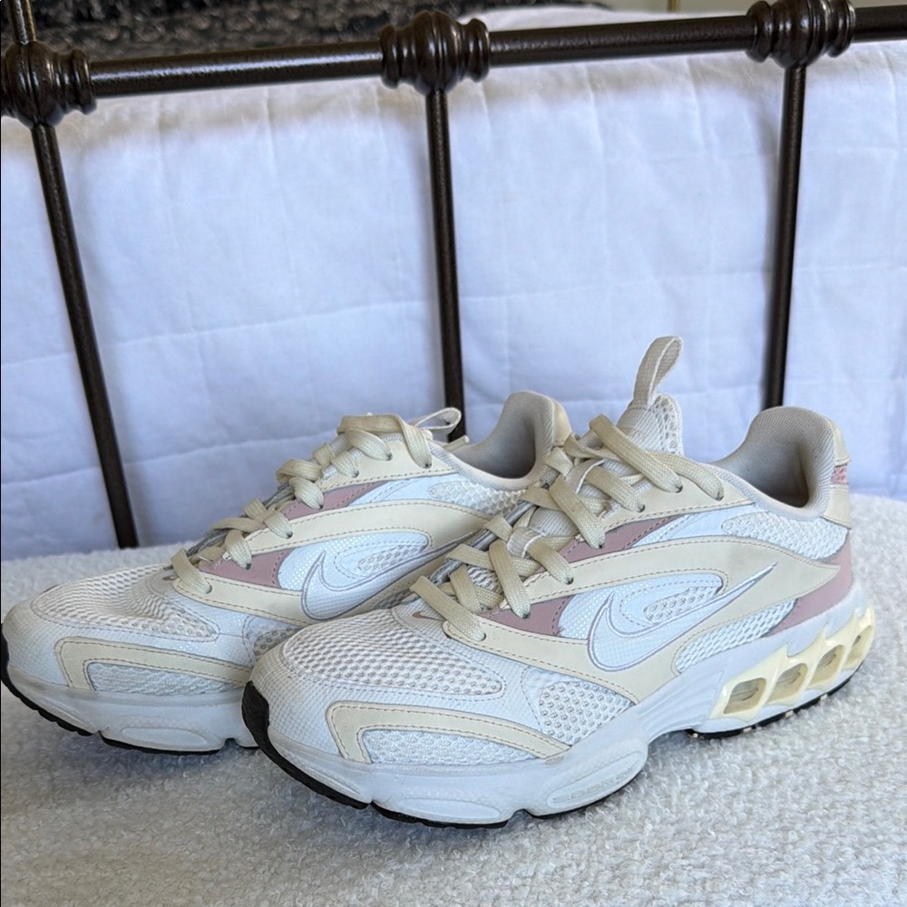 Nike Women's Neutral White and Blush Athletic Sneakers